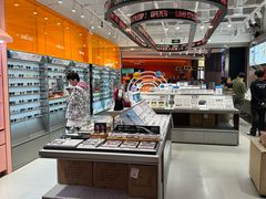 -LOHO眼镜(上海浦东LCMALL置汇旭辉广场店)