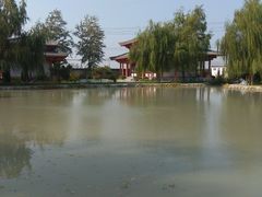 -兴芮温泉度假区