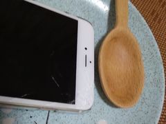 -几个木匠匠人厨房