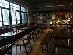 -阅西安新华书店(翠华南路店)