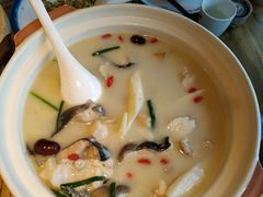 -老阿爸鲜鱼土菜(昆山花桥店)