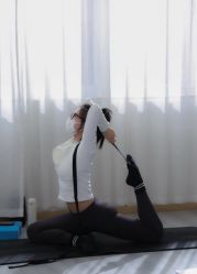 -亚太瑜伽普拉提学院