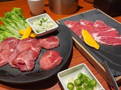 -山之屋炭火烧肉·生啤畅饮(大朗万科中央公园店)