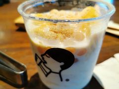 -喜茶(杭州滨江宝龙店)