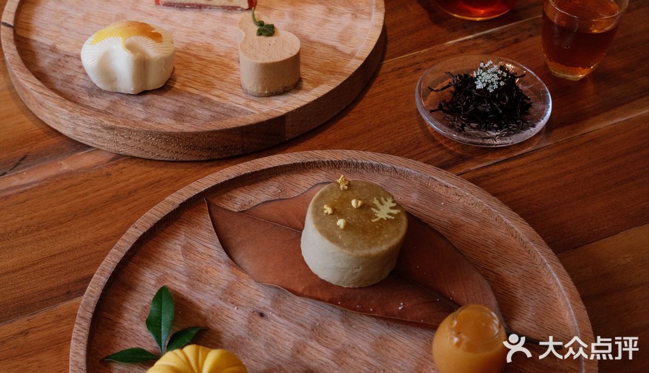 元古🍂“云天收夏色，木叶动秋声。”