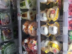 -全家便利店(东直门店)