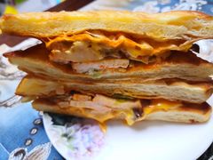 鸡肉蟹味菇三明治-中粮丰通（北京)食品有限公司