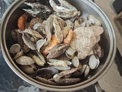 -赶海部落海鲜城(海阳路店)