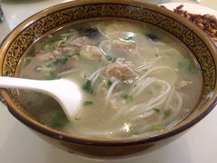 -桥香园云南过桥米线(金马碧鸡店)