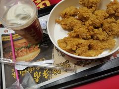 -肯德基(彩云城店)