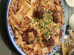 -壹阁胡羊焖饼(特色小吃街店)