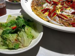 -江渔儿酸菜鱼(万科东荟城店)