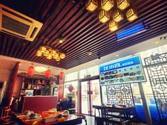 大堂-满堂春特色餐馆