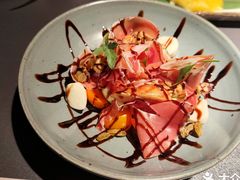 -雍容荟活龙虾自助餐(IFS黑金店)