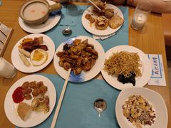 -亚龙湾希尔顿自助餐厅·海鲜·烧烤·沙滩BBQ·现场乐队