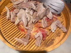 -尚尚仙·酸汤猪手·猪肚鸡火锅(华联万柳购物中心店)