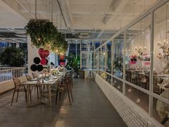 -ins森林童话餐厅coffee&bistro