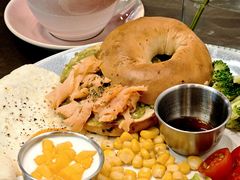-ommo cafe(半岛城邦店)