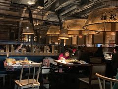大堂-哥老官重庆美蛙鱼头(西湖银泰十一哥店)