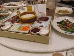 -沪华海鲜大酒楼(南汇店)