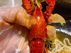 至尊黄焖小龙虾-沪小胖小龙虾(淮海中路旗舰店)
