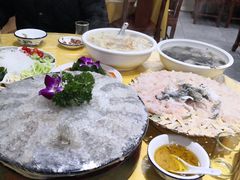 -官塘陈记鱼生·潮汕砂锅粥·牛肉火锅(潮枫路总店)