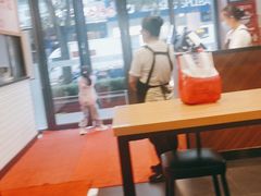 大堂-小杨生煎(宜川路店)
