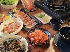 -山居屋炭火烧肉(厚街万达店)