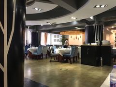 -琬苑鸽庄·川粤融合菜(解放碑总店)