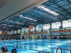 -奥冠体育华师附中恒温游泳馆