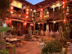 -香满楼.建水老宅院