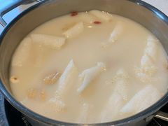 竹荪猪肚鸡锅底-煲王粤菜餐厅(中侨中心店)