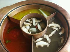 -滇釜火锅·能喝汤的火锅(车公庄店)