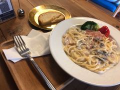 -西关84·History·Art·Cafe