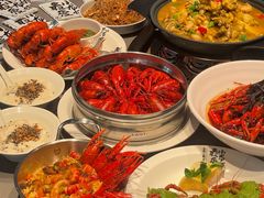 -龙巢盱眙龙虾·牛蛙·烧烤宵夜(八卦岭店)