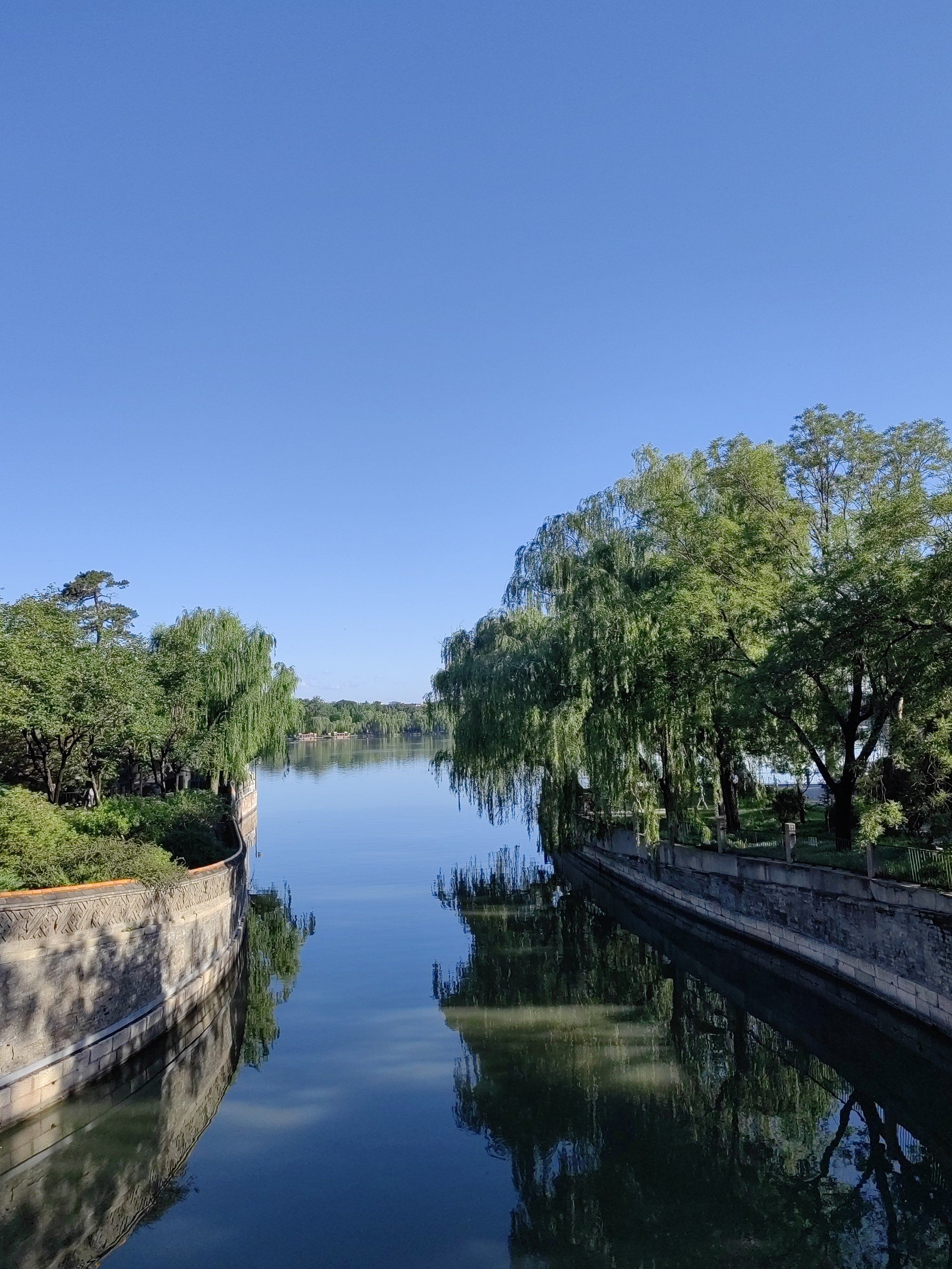 水天一色