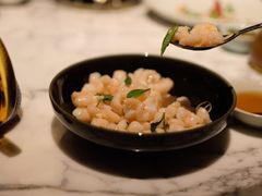 龙井虾仁-湖滨28中餐厅·西湖宴·杭州君悦酒店
