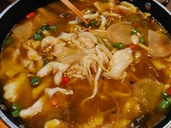 -有红鸡毛店·川菜(建设路店)