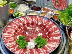 -哈哈碳都·牛肋条无限自助烤肉(宝龙店)