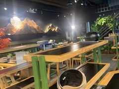 -鹿鸣山草本茶香火锅(园西路店)