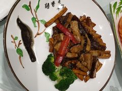 -首旅京伦酒店·8号时尚餐厅