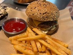 -J Create城市露营咖啡·简餐·宠物(上海动物园店)