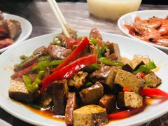 干子炒香肠-蓝精灵饺子店