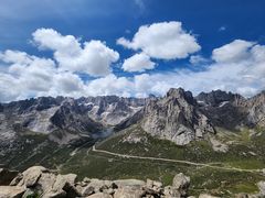 -莲宝叶则景区