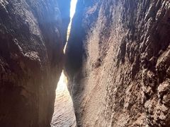 -天山神秘大峡谷