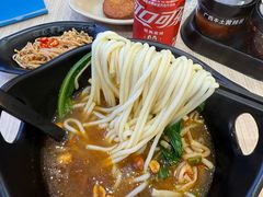 -桂在香知桂林米粉(红博中央公园店)
