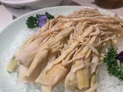-烹然四季椰子鸡火锅(姚家园万象汇店)