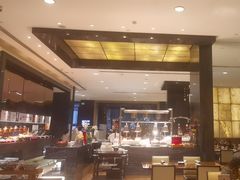 -北京希尔顿逸林酒店-逸轩西餐厅-自助餐厅