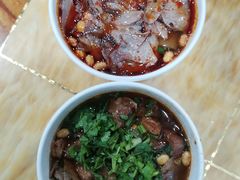 牛腩牛肚粗粉-覃肥叔桂林米粉(粮道街店)