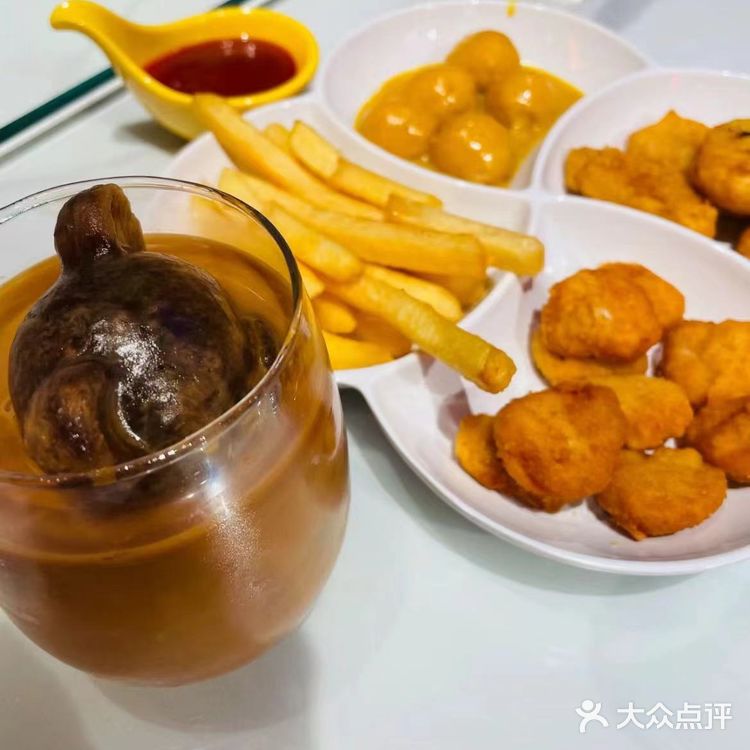 是我在茶餐厅喝过最浓的港式奶茶了 价格也是挺划算的